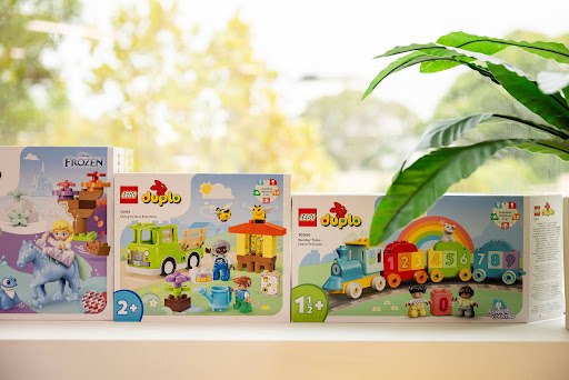Lego Duplo sets displayed in a bright therapy room – Speech Pathology Ashfield.
