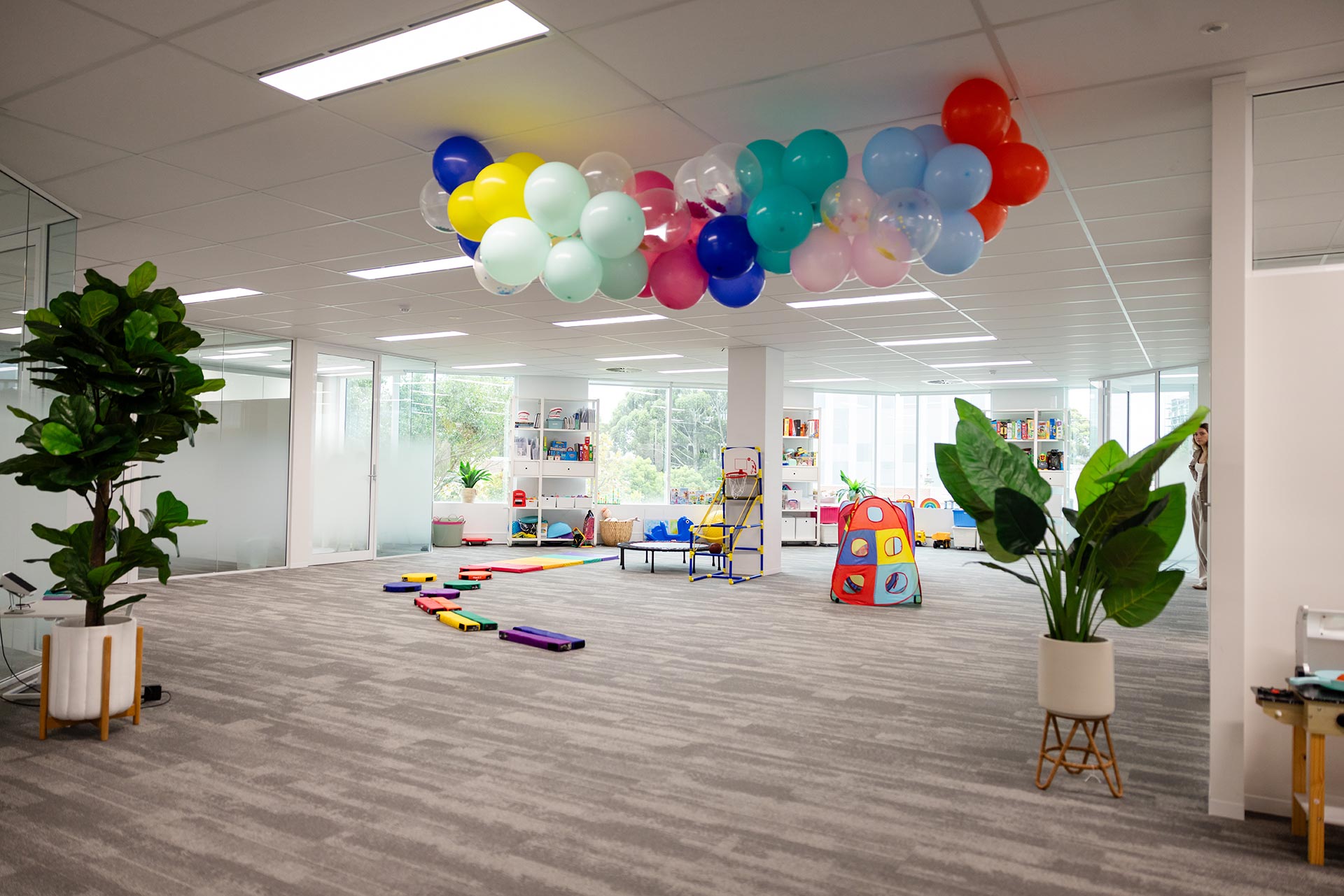 Bright and colorful therapy playroom designed for children – Speech Pathology Ashfield.